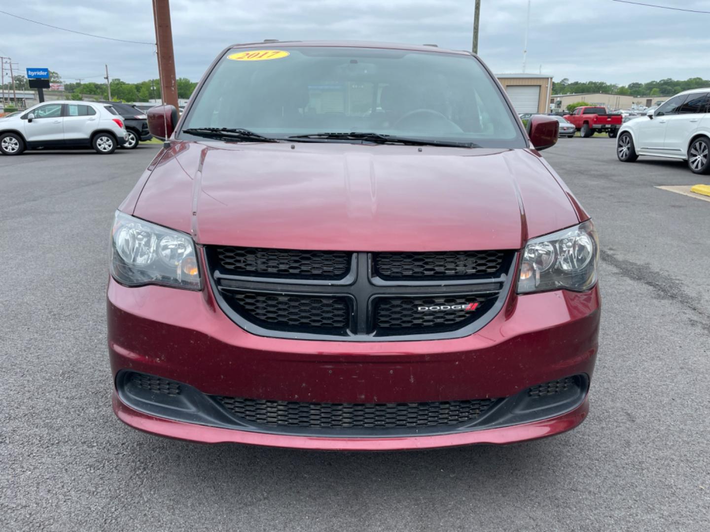 2017 Maroon Dodge Grand Caravan Passenger (2C4RDGBG9HR) with an V6, Flex Fuel, 3.6 Liter engine, Automatic, 6-Spd transmission, located at 8008 Warden Rd, Sherwood, AR, 72120, (501) 801-6100, 34.830078, -92.186684 - Photo#2